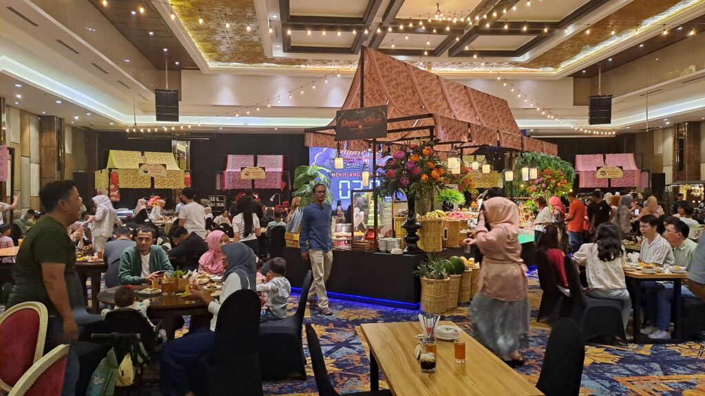 Bertema Panen Raya, Menu Berbuka Di The Arista Hotel Jadi Favorit keluarga
