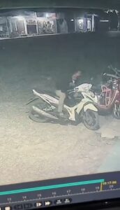 Aksi Curanmor Terekam CCTV, Pelaku Kini Jadi Buruan Polisi