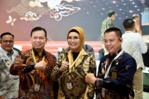 Pj Gubernur Elen Setiadi Simak Pengarahan Presiden Jokowi Pada Kegiatan Penyampaian LHP LKPP dan IHPS II TA 2023 