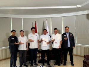 Pasangan Cagub-Cawagub Sumsel HDCU Kian “Menyala”, Resmi Kantongi B1-KWK Dari DPP Partai Perindo