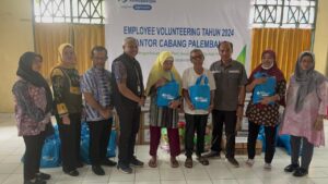 BPJS Ketenagakerjaan Palembang Berbagi Kasih dengan Lansia di Panti Harapan Kita