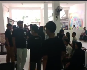 Rusuh, Keluarga Korban Serang Terdakwa