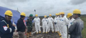 Medco E&P Bersihkan Ceceran Minyak Akibat Vandalisme di PALI