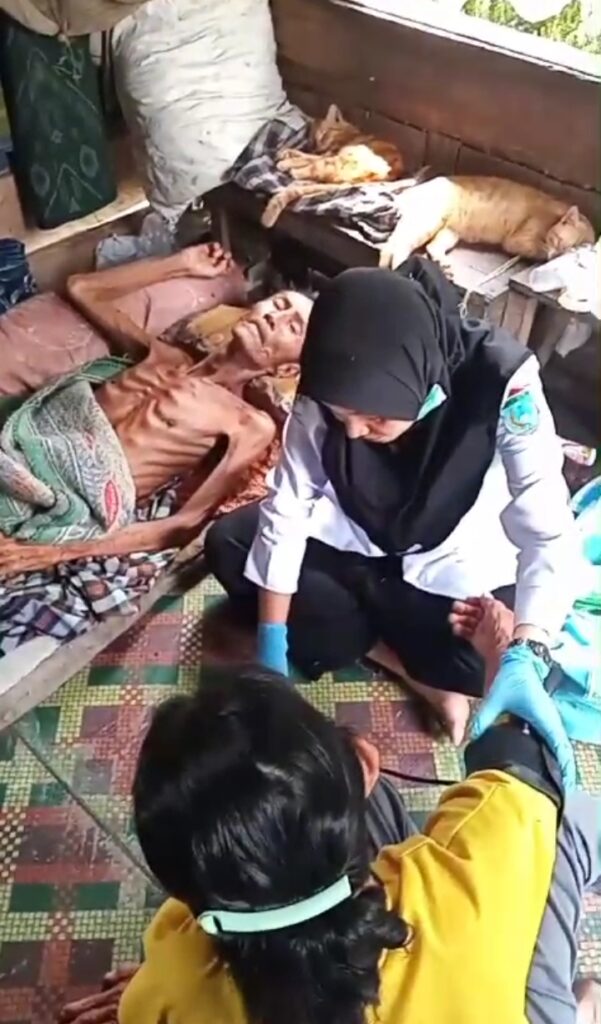 Warga Miskin Di Ogan Ilir Alami Penyakit Tinggal Di Gubuk Reot