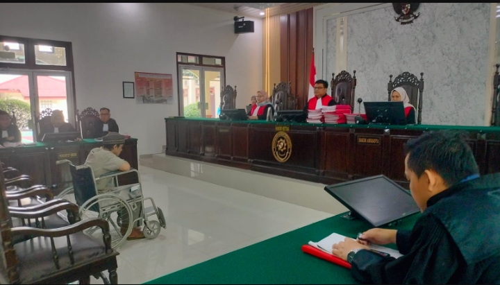 Sidang Terdakwa Sabu Joko Iskandar Di Tunda