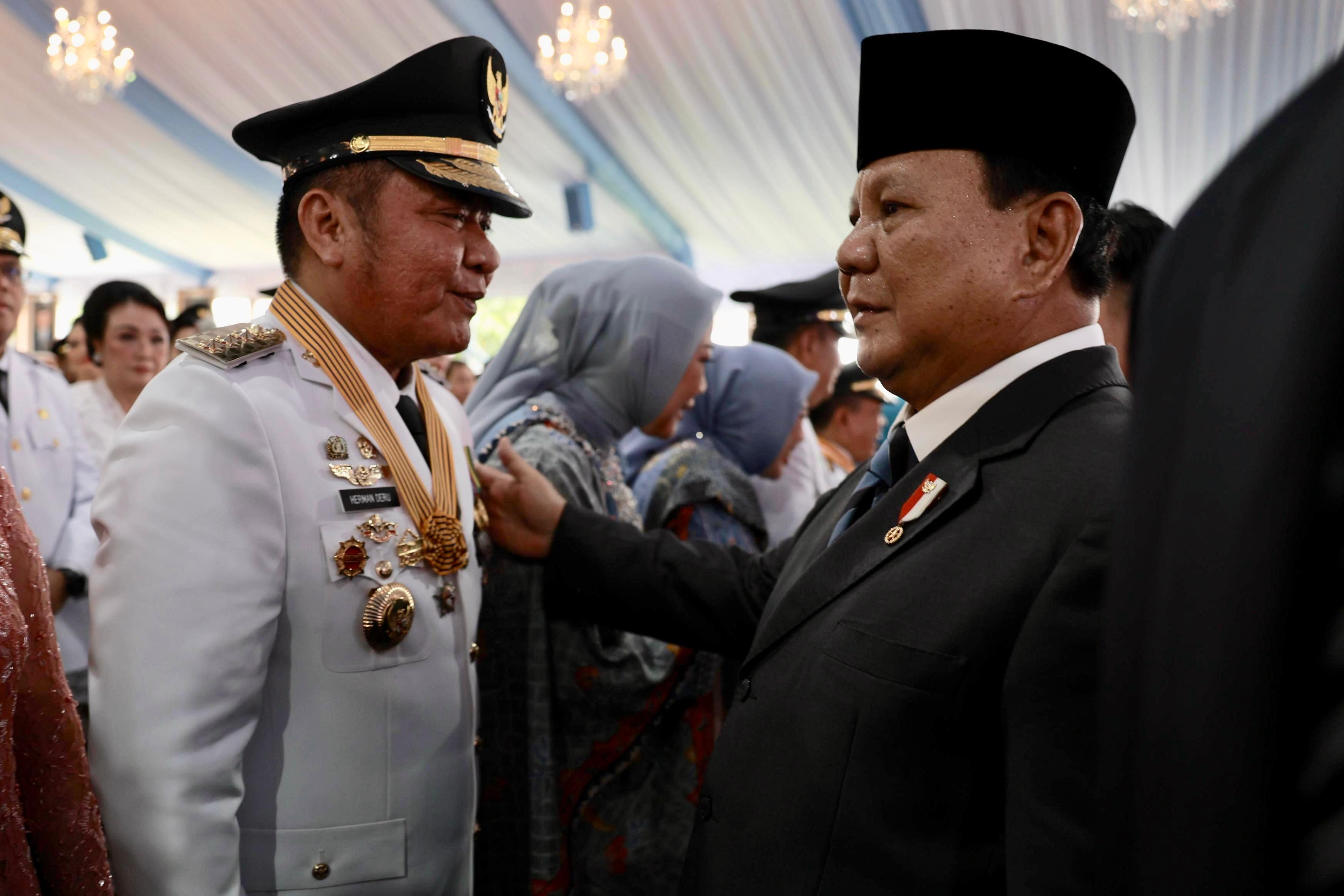 Presiden Prabowo Resmi Lantik HDCU Sebagai Gubernur dan Wakil Gubernur Sumatera Selatan Periode 2025-2030 