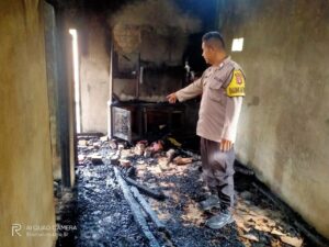 Satu Rumah Di Lubuk Keliat Hangus Terbakar