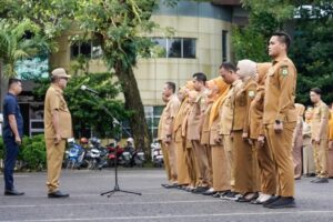 Bupati Toha Pimpin Apel Pagi