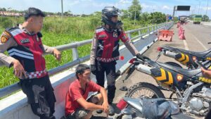 Pelaku Pungli Di Pintu Tol Keramasan Di Ringkus Polisi