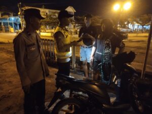 Jaga Keamanan Lingkungan, Polsek Tanjung Batu Razia Tempat Rawan Kriminal