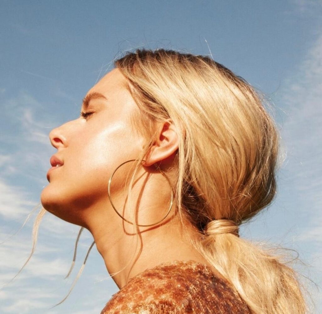 Madu untuk Kesehatan Kulit Wajah: Manfaat dan Cara Penggunaan