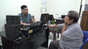 Modus Bagi Sembako, Pria Paruh Baya Ditangkap Warga Usai Menipu Ketua RT