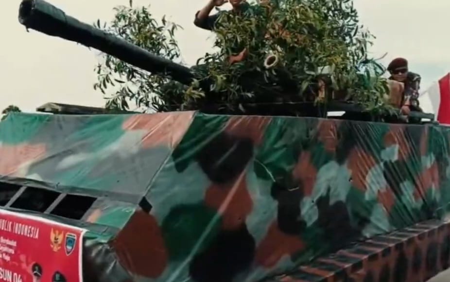 Tanjung Mas Gelar Karnaval Budaya Meriahkan HUT RI ke-80