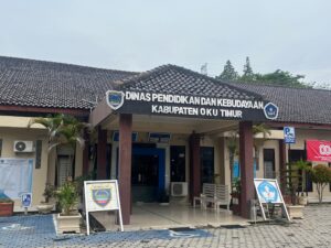 Disdikbud OKU Timur Bantah Keras Tudingan Atur Proyek