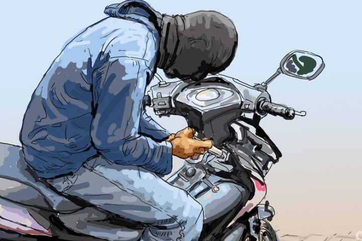 Aksi Curanmor di Palembang Terekam CCTV, Video Viral di Media Sosial