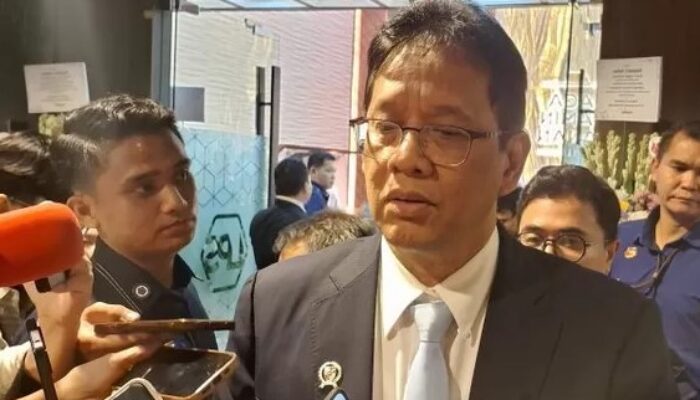 Menkeu Purbaya Pastikan Tak Ada Kenaikan Harga dan Cukai Rokok di 2026