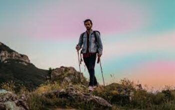 Mengenal Silent Walking: Tren Meditasi Berjalan untuk Ketenangan Mental di Tengah Kepadatan