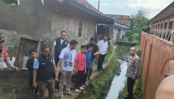Panik Saat Ditegur Warga, Siswa SMP di Palembang Terpeleset dan Tewas di Parit