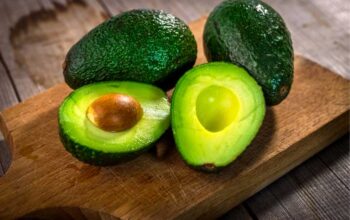 Mengapa Alpukat Jadi Sahabat Terbaik Diet Anda? Meluruskan Mitos Lemak