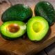 Mengapa Alpukat Jadi Sahabat Terbaik Diet Anda? Meluruskan Mitos Lemak