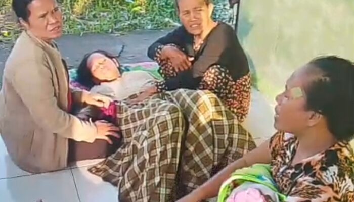 TIdak Ada Biaya IRT Di Palembang Melahirkan Di Teras Mushola