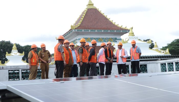 Langkah Hijau Palembang, Masjid Agung SMB Jayo Wikramo Kini Manfaatkan Energi Surya
