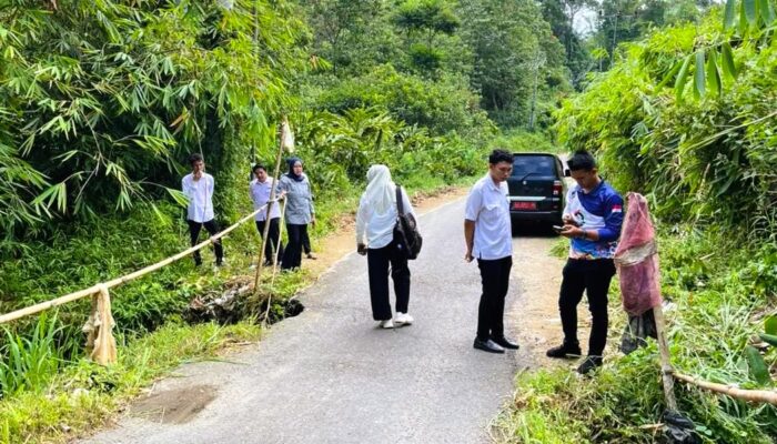 Akses Vital 11 Desa Terancam Putus, Jalan Kabupaten di Lahat Dibiarkan Amblas