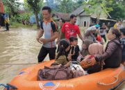 Luapan Sungai Rendam Lempuing, Ratusan Kepala Keluarga Mengungsi