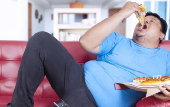 Waspada! 10 Makanan Penyebab Obesitas yang Sering Dikonsumsi Sehari-hari
