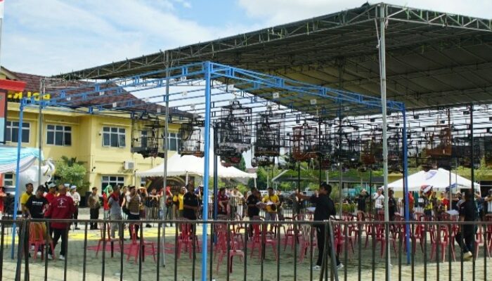 Ratusan Peserta Ikuti Lomba Burung Berkicau di Polres OKI