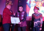 Sarat Prestasi, Pemkot Palembang Ukir Sejarah di Malam Puncak Festival Sriwijaya 2026