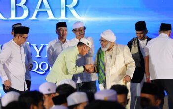 Gema Sholawat Habib Syech Getarkan PSCC, Ratu Dewa Apresiasi Antusiasme Warga Palembang
