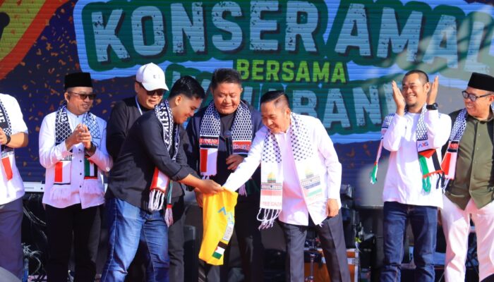 Herman Deru Ajak Warga Sumsel Perkuat Kepedulian untuk Palestina pada Konser Amal Wali Band